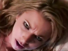 Hot teen in bikini fucked on bed