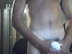 Towel boy needs no towel rail