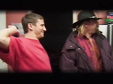 Cocksucking chicks in the ring