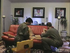 Blond Malibu slut doing threesome