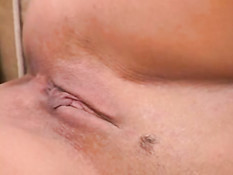 Sexy blond showing what she got