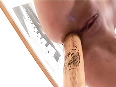 Cutie fists own ass and is pissing fan