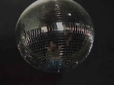 Blonde babe makes a hot blowjob