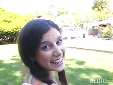 Outdoor sucking with Jackie