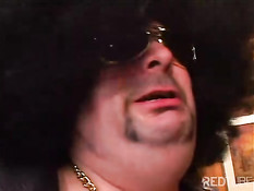 Hot babe sucks fat mans dick