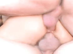 Threesome with asian porn chick