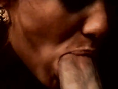 Guy shoots a big, huge cumload