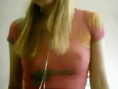 Teen girl fucking bat