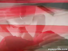 Девчонка пробует анальный секс