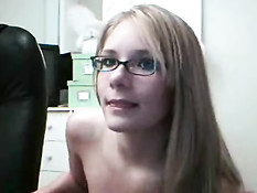 Sexy webcam girl