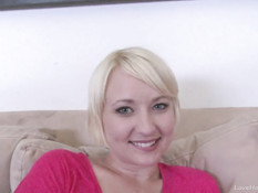 Redhead has fun with sexy slut