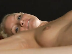 Leah Wilde\'s beloved toy is your dick