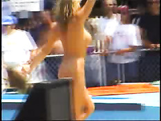 Public Pussy Parade!