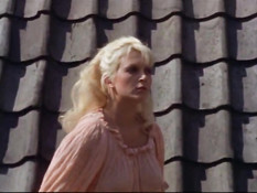 The Blonde & The Brunette