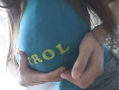 Hitomi Tanaka Shows Off Her Lingerie