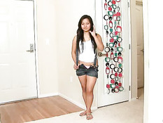 Filipino Teen Beauty Lana Violet