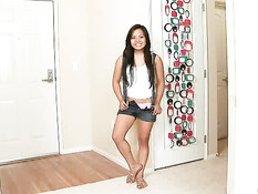 Filipino Teen Beauty Lana Violet