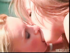 Busty outdoor lesbians