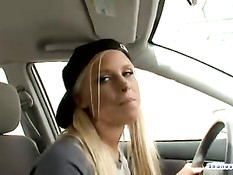 Бейсбол от двух молодых лесбиянок