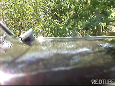 Лесбиянки лижут влагалище в ванной