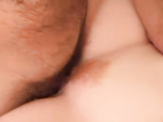 Молодая вагина заполняется спермой