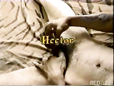 Домашний парень снова дрочит