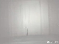 У него есть оружие