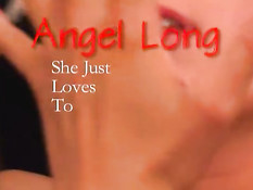 Angel Long просто обожает сосать член