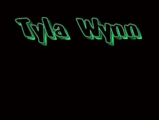 Анал с брюнеткой в розовых трусиках