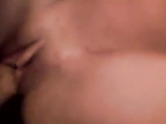 Трахаются в туалете ресторана