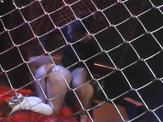 Накапала воск на сиськи и вылизала киску