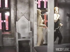 Симпатичную рабыню связали и отшлёпали