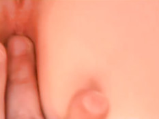 Сладкая Люся сосёт член своего парня