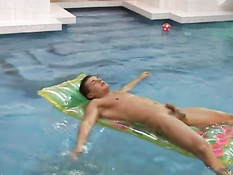 Гламурные мечты молодых геев