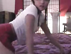 Этой девушке есть что нам показать