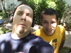 Двойное сексуальное удовольствие в парке