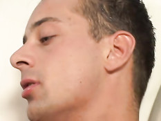 Два парня хотят быть всегда вместе