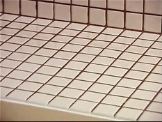 Блондинка и чёрный парень подходят друг другу