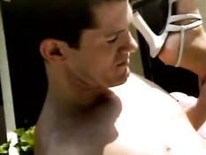 Трах с сисястой блондинкой в солнечный день