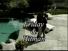 Полная грудастая тётка трахается с мужиком