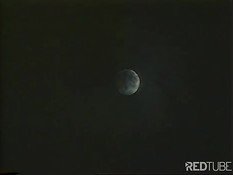 Домашний секс с чертовски сексуальной брюнеткой