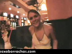 Весёлый трах в туалете