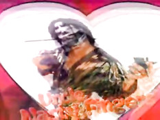 Чёрная девочка отодрана белым мужиком