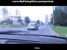 Аня готова отдаться первым встречным