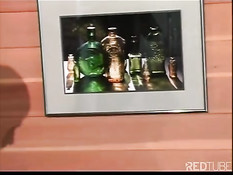 Она получает от парня всё чего хотела