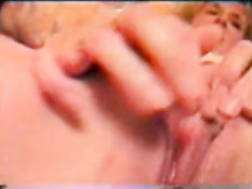 Домашнее порно видео с оргазмирующей женой