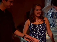 Мужики заказали домой шлюху