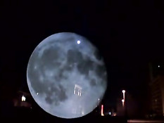 Девушку отодрали в задницу на берегу моря