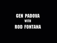 Она лижет анус своему бойфренду