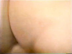 Парень кончил в зрелую блондинку